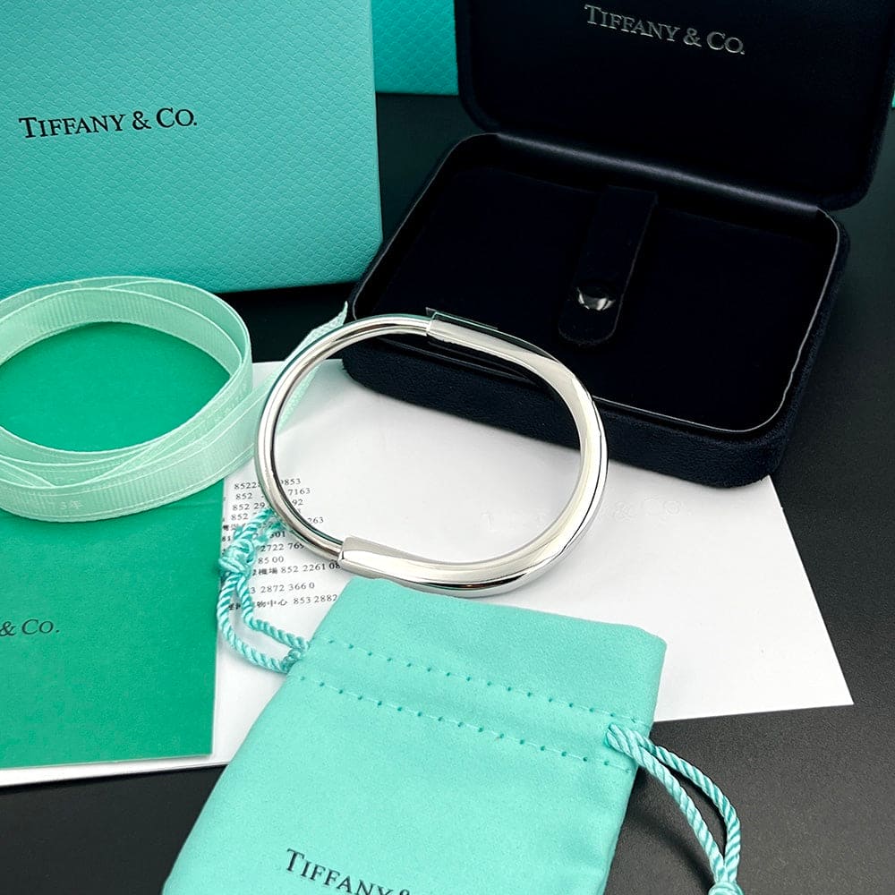 Tiff Lock Bangle Bracelet