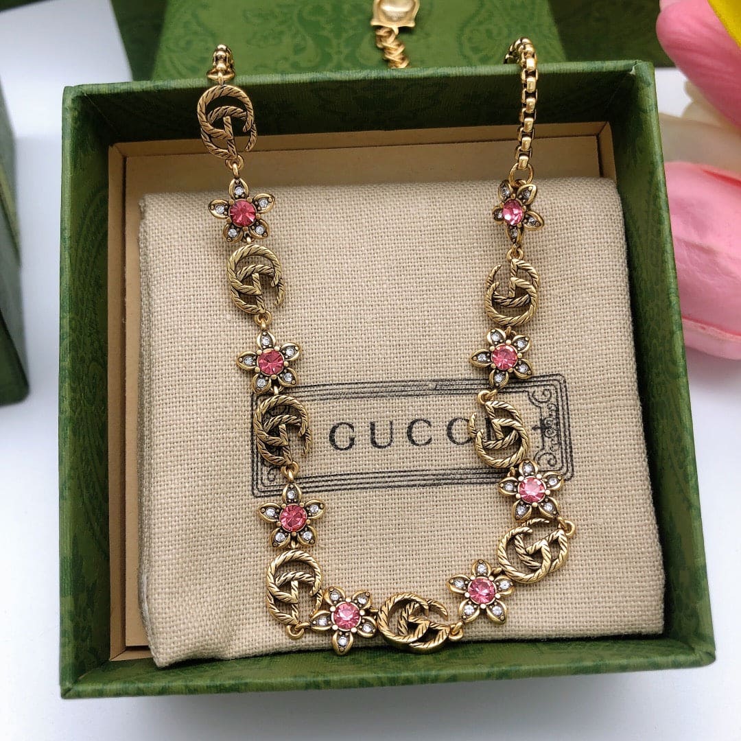 GG Interlocking G Red Flowers Necklace