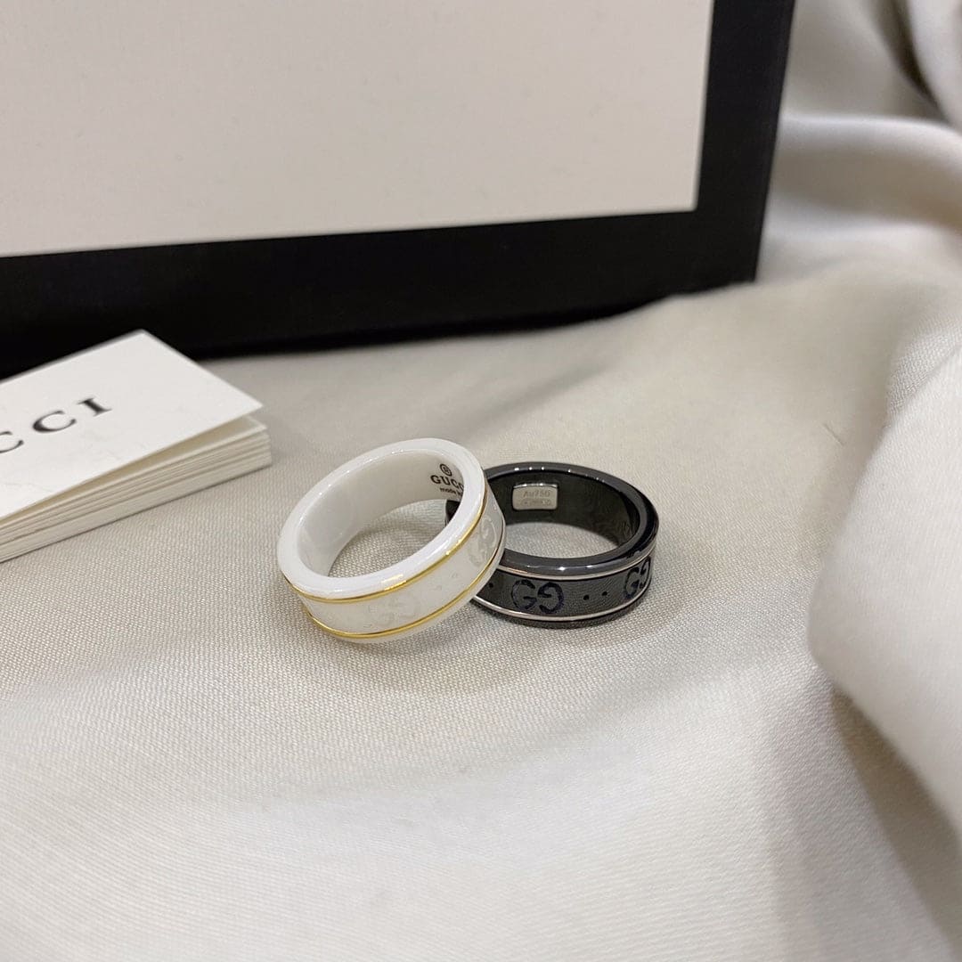 GG Icon Black Corundum Ring