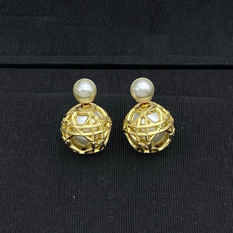 CD Tribales Pearl Gold Earrings
