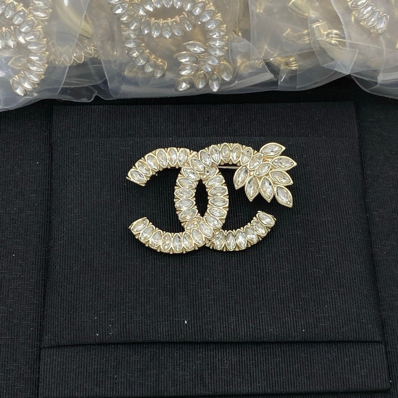CC Flower Diamond Brooch
