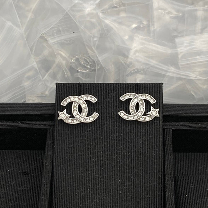 CC Star Diamond White Gold Earrings