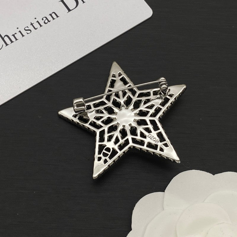 CD Star Diamond Gold Brooch