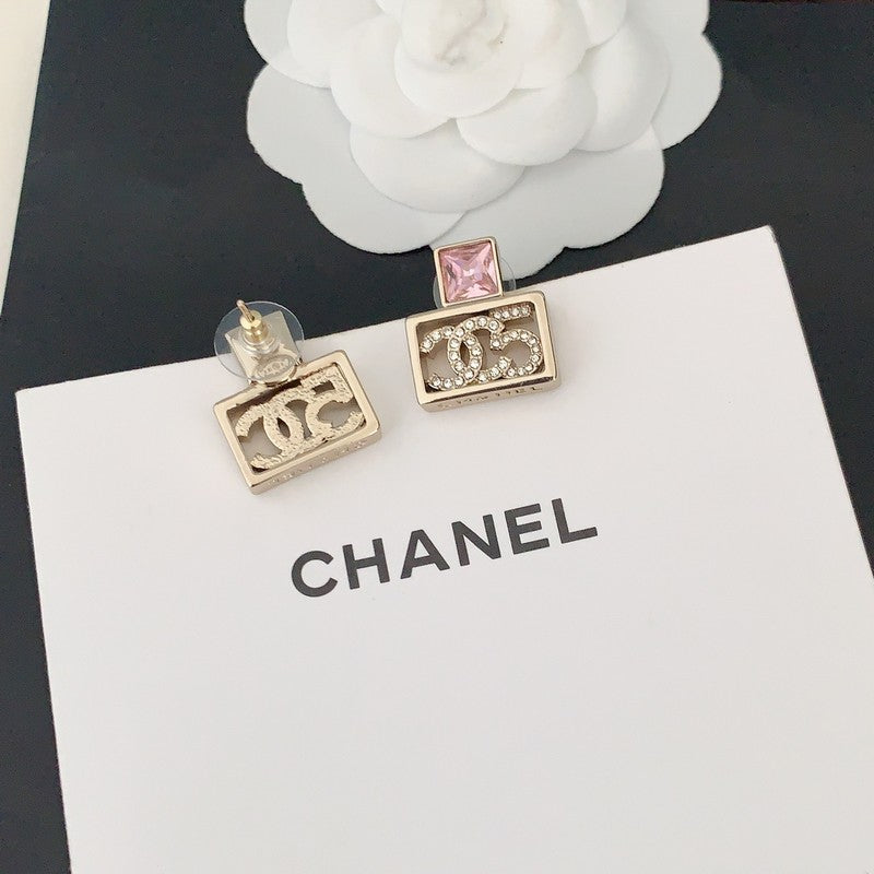 CC Pnk Crystal Diamond Earrings