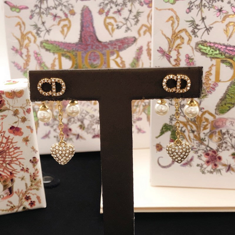 CD Diamond Heart Pearl Earrings