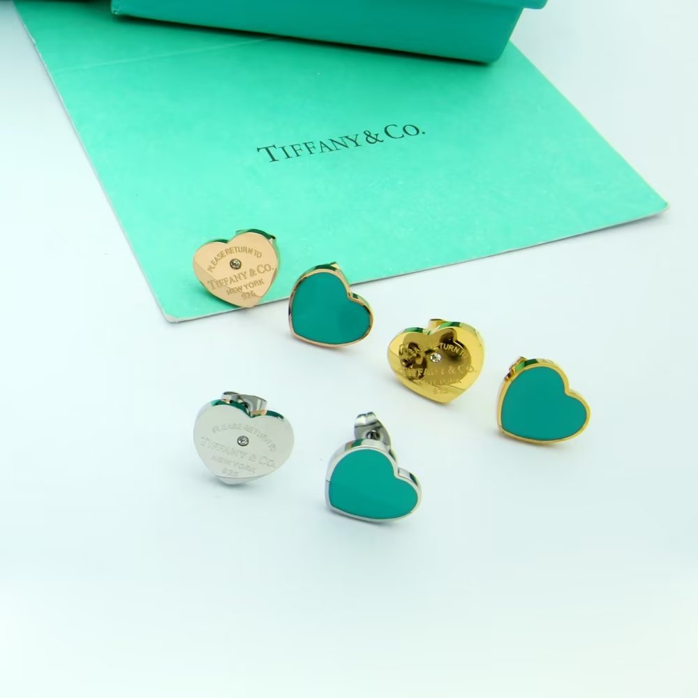 Tiff Blue Heart Earrings