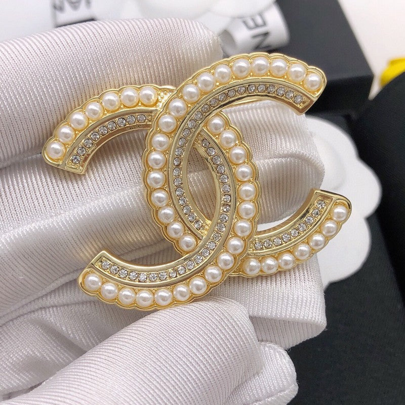 CC Pearl & Diamond Gold Brooch