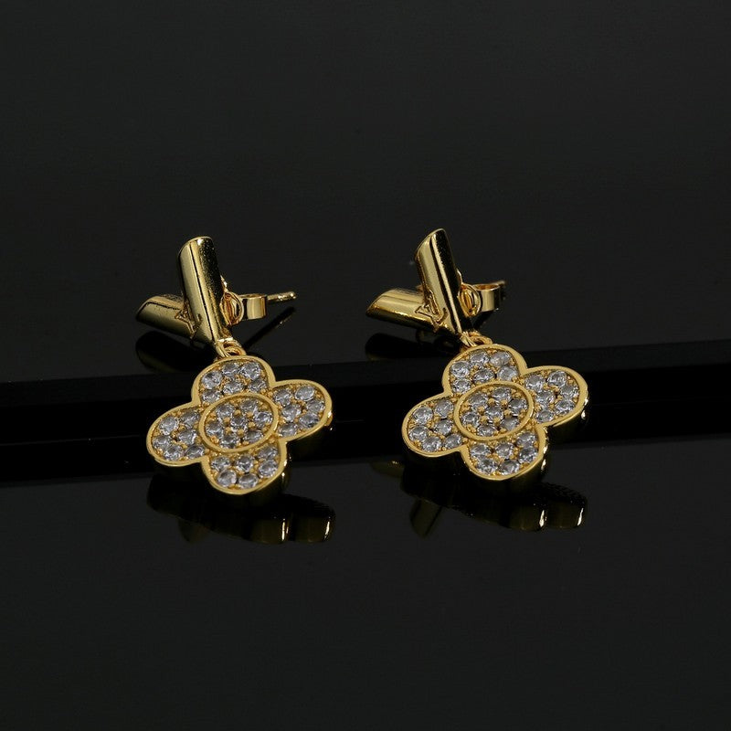 Louis Diamond Flower Earrings