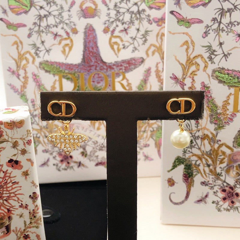 CD Bee Diamond & Pearl Earrings