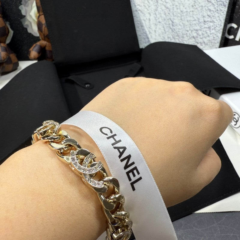 CC Diamond Logo Gold Chain Bracelet