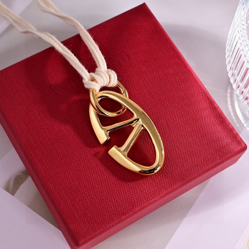 VLogo Black & White Chain Necklace