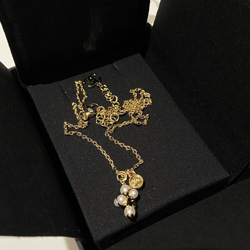 CC 26P Vintage Grape Pendant Necklace