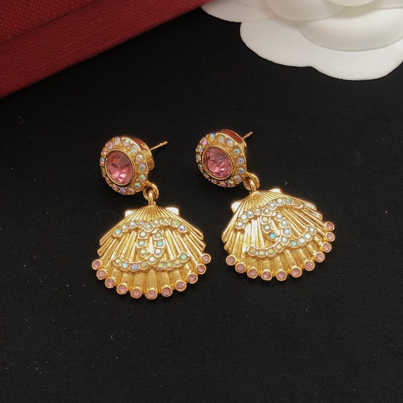 CC Color Crystal Seashell Earrings