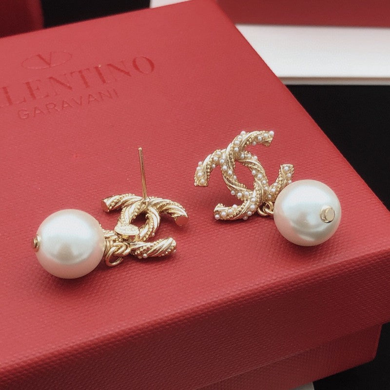 CC Pearl Gold Pendant Earrings