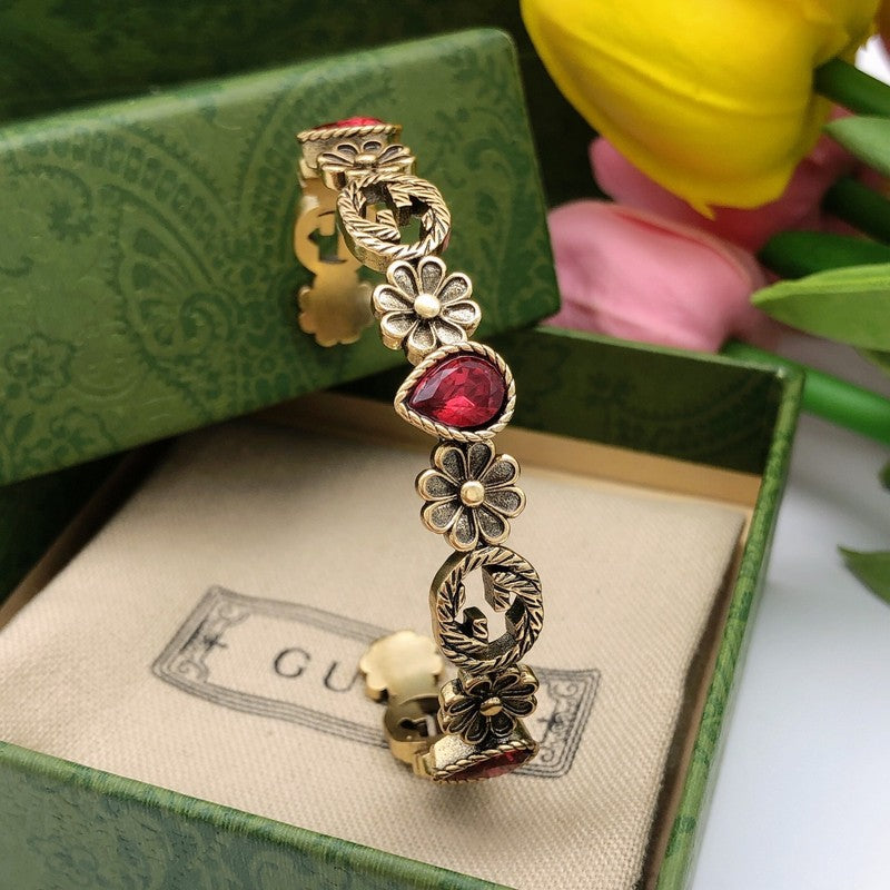 GG Vintage Red Crystal Flower Bracelet