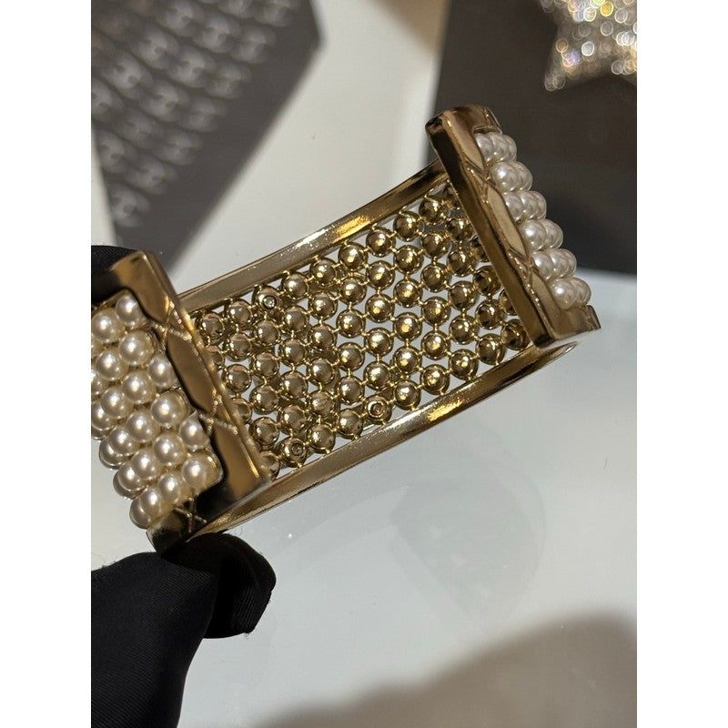 CC 25A Pearl Diamond Cuff Bracelet