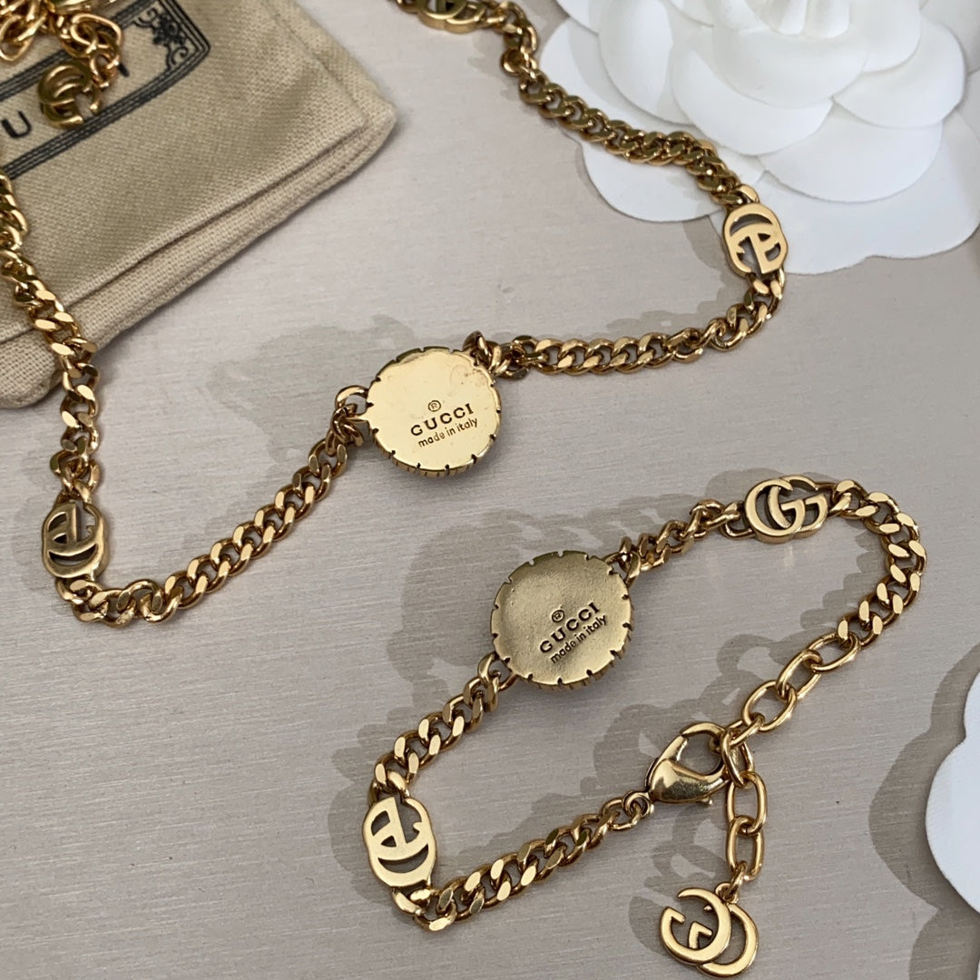 GG Interlocking G Pearl Chain Bracelet