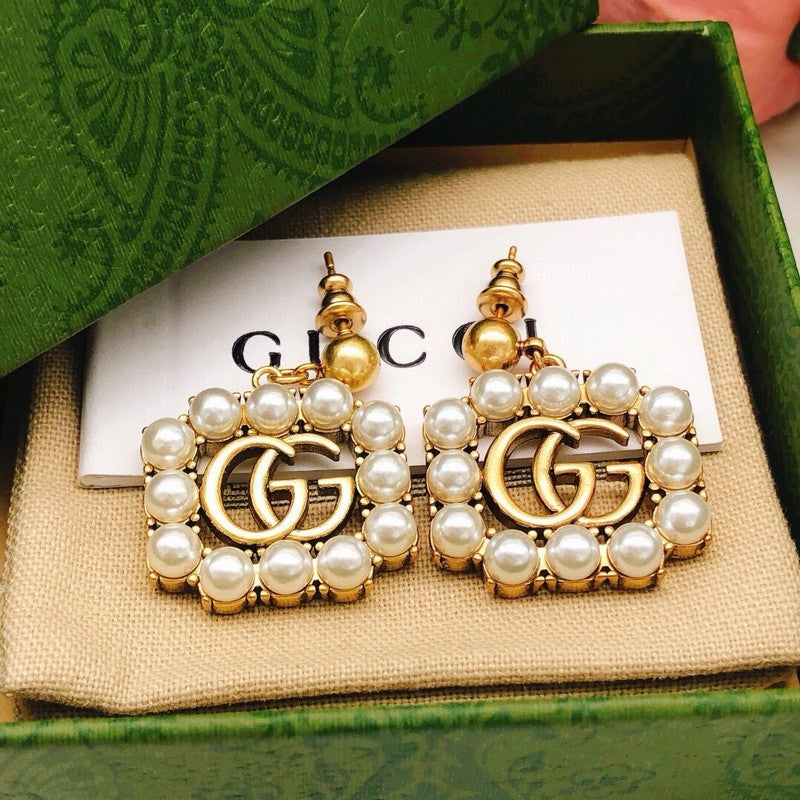GG Pearl Drop Sqaure Earrings