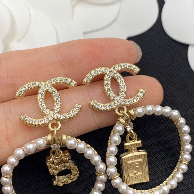 CC N.5 Pearl Big Earrings