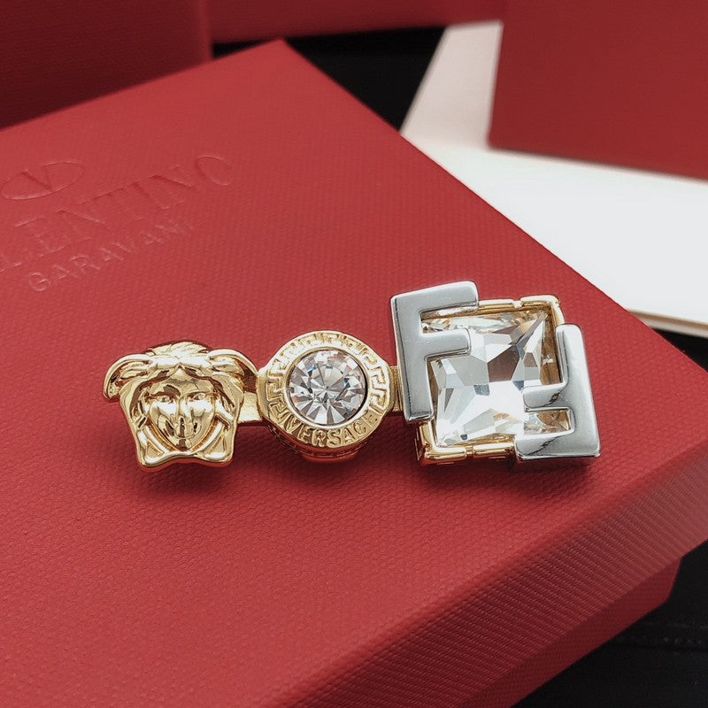 Vers Crystal Gold Brooch