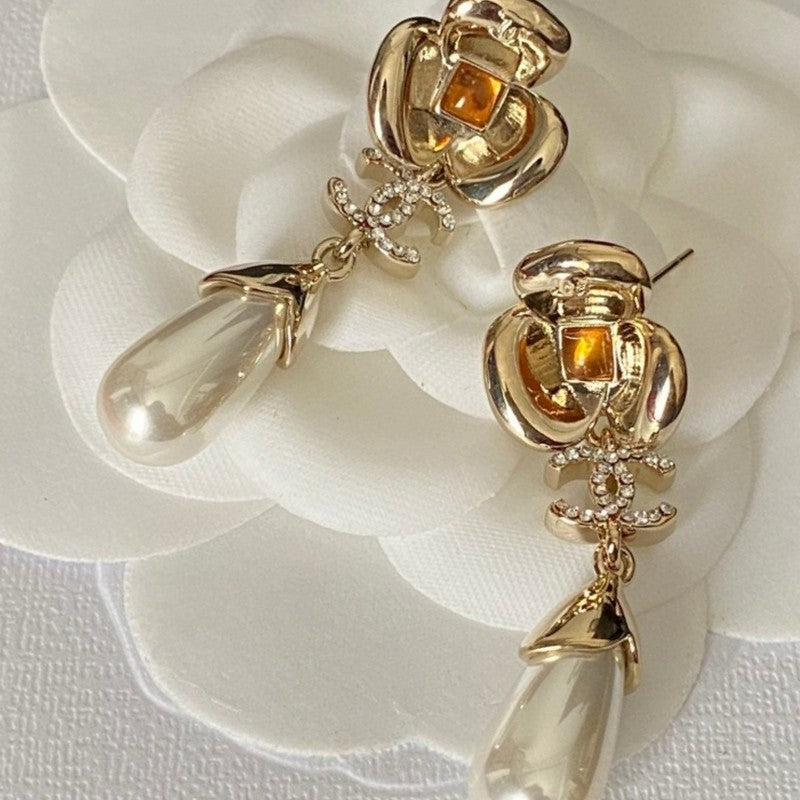 CC Camellia Pearl Earrings