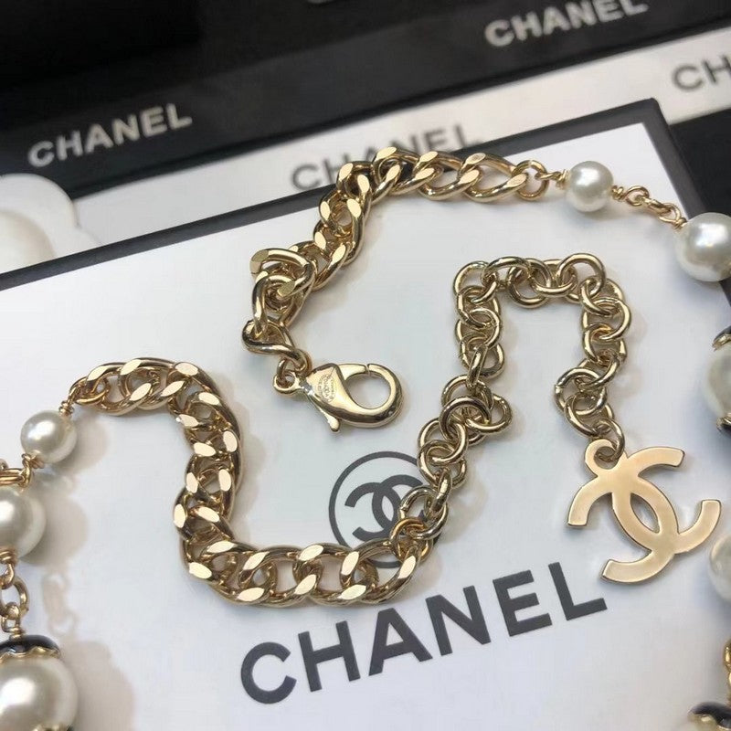 CC 24B Black & White Pearl Necklace