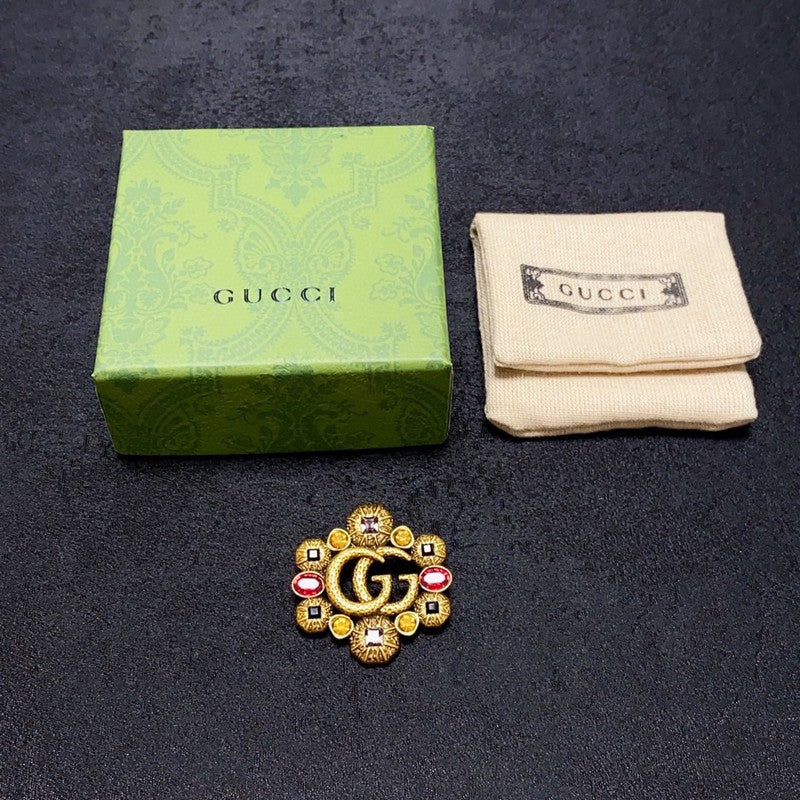 GG Flower Crystal Brooch