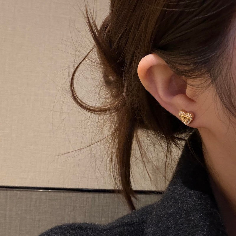 CD Diamond Heart Gold Earrings