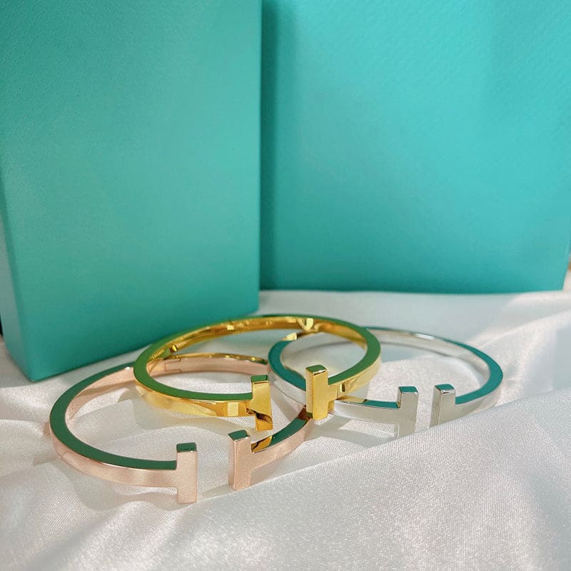 Tiff Square Bracelet