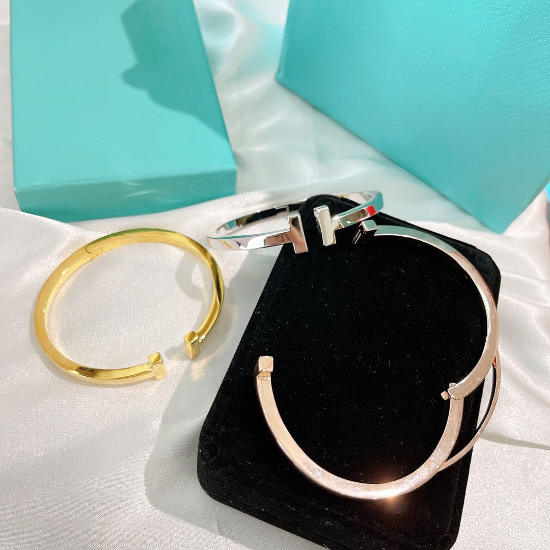 Tiff Square Bracelet