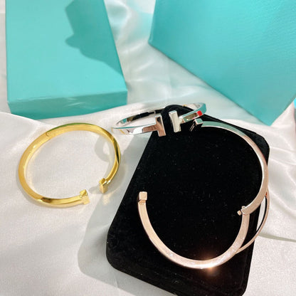Tiff Square Bracelet