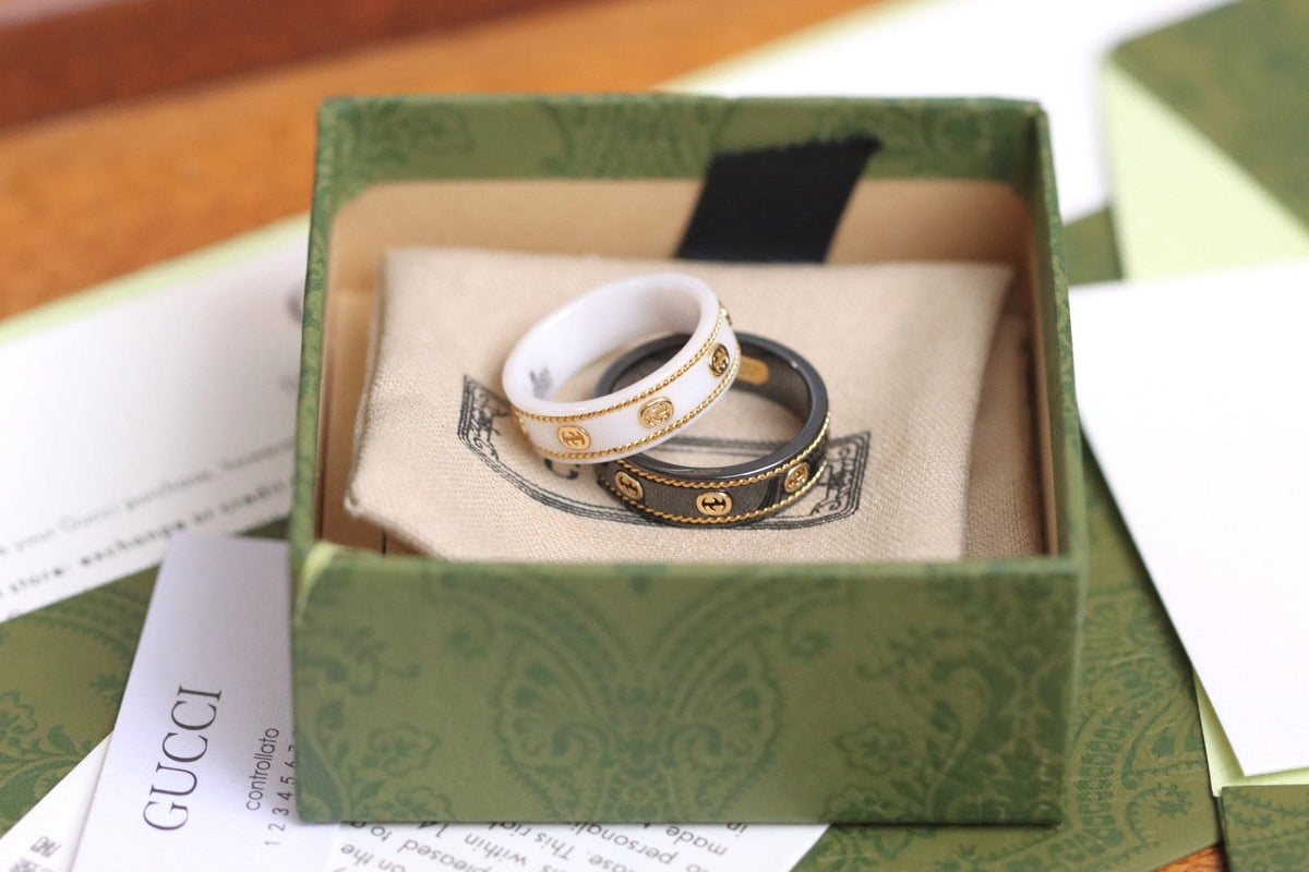 GG Interlocking G Icon White Zirconia Ring