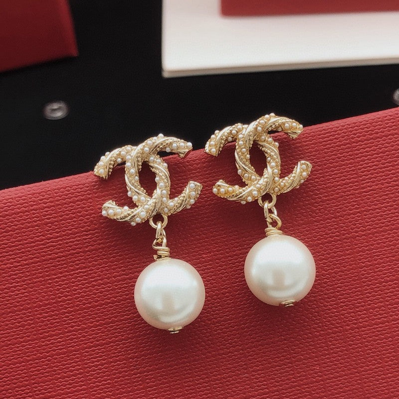 CC Pearl Gold Pendant Earrings