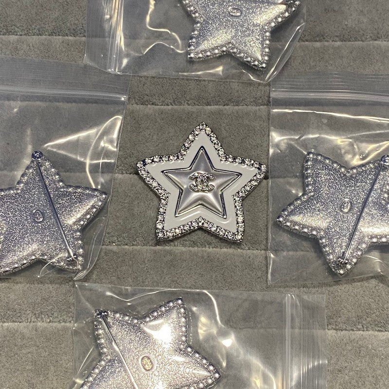 CC Star Pearl Brooch