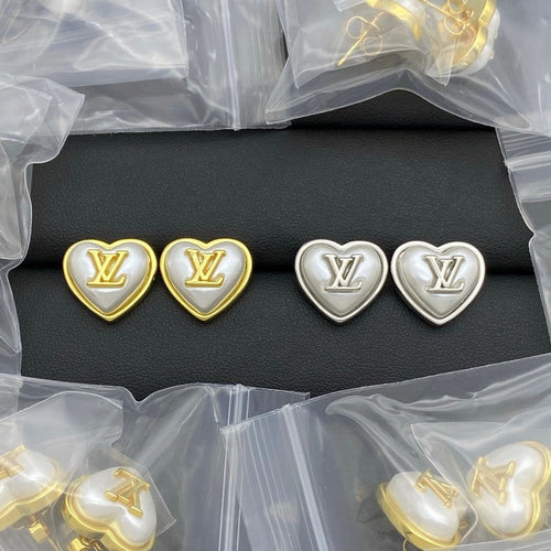 Louis Heart Pearl Earrings