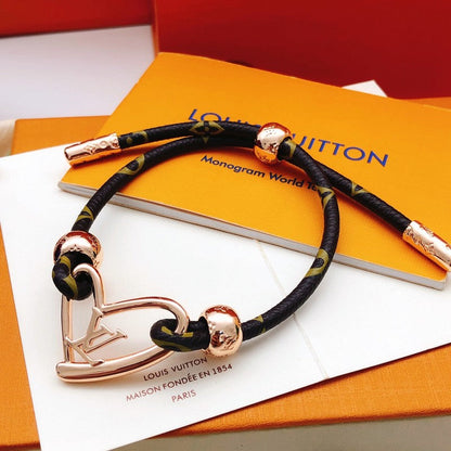 Louis Heart Charm Bracelet