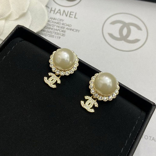 CC Big Pearl Pendant Earrings