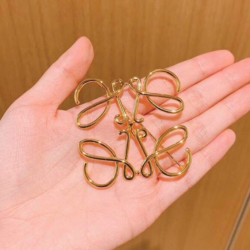 Loe Anagram Big Gold Brooch