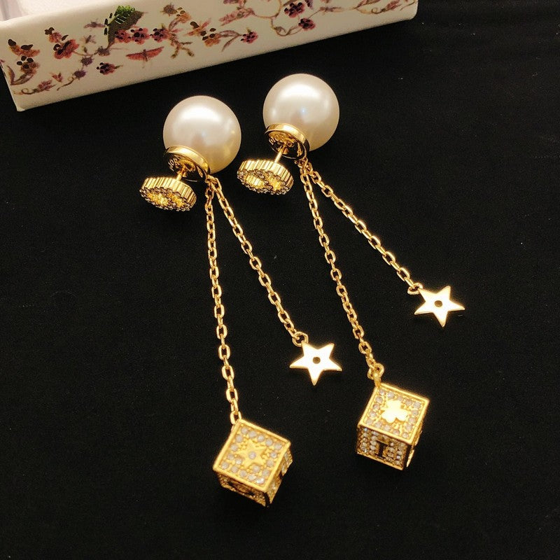 CD Tribales Box Long Earrings