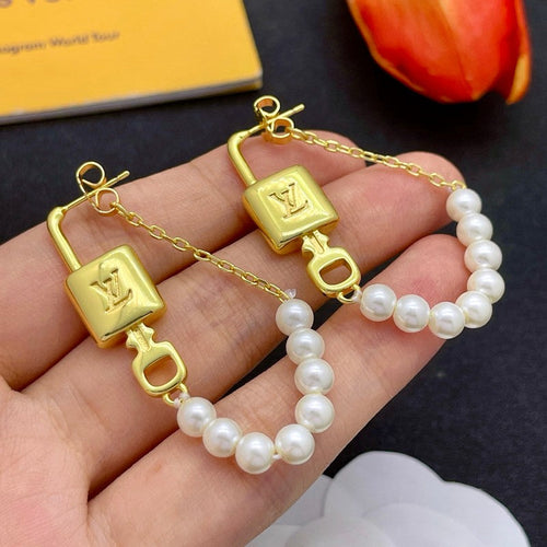 Louis Pearl Lock Gold Earrings