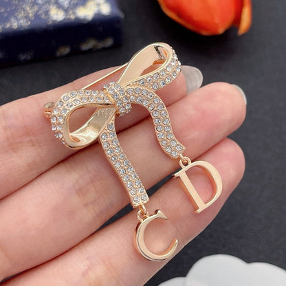 CD Bow Tie Diamond Gold Brooch