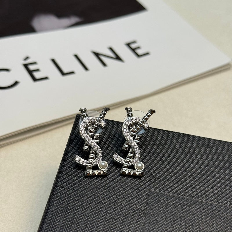 Saint Gold Diamond Earrings