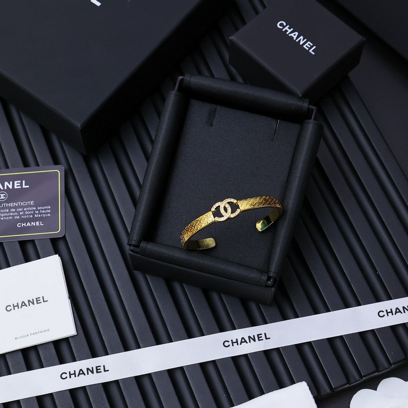 CC Vintage Gold Bracelet