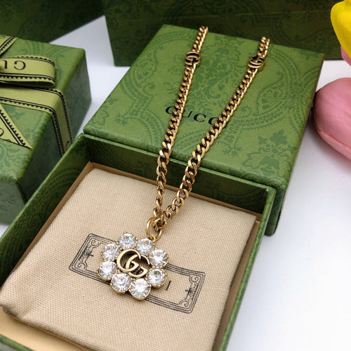 GG Flower Crystals Necklace