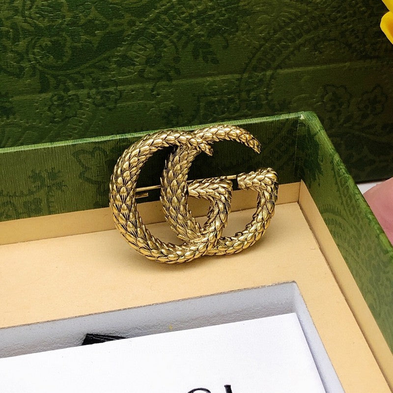 GG Vintage Gold Brooch