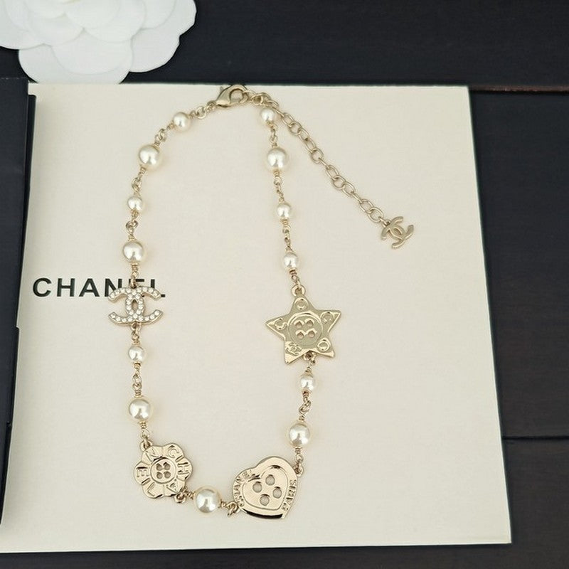 CC Pearl Star Necklace