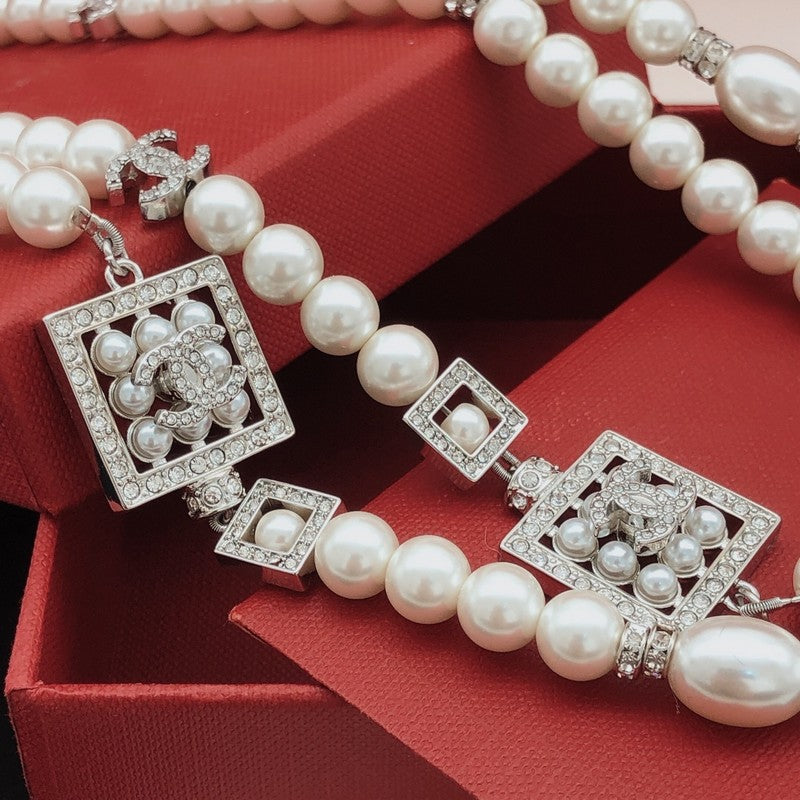 CC Square Diamond Long Pearl Necklace