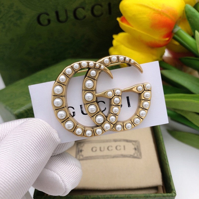 GG Pearl Brooch