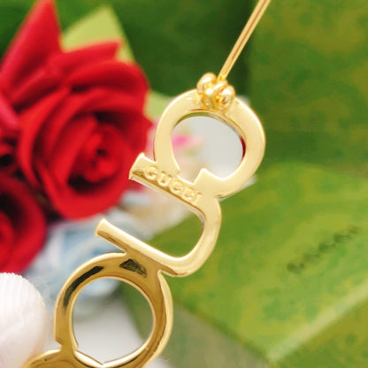 GG Diamonds Brooch