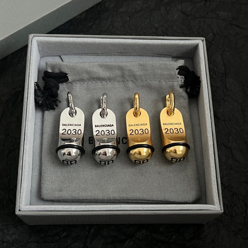 BB 2030 Gold Earrings